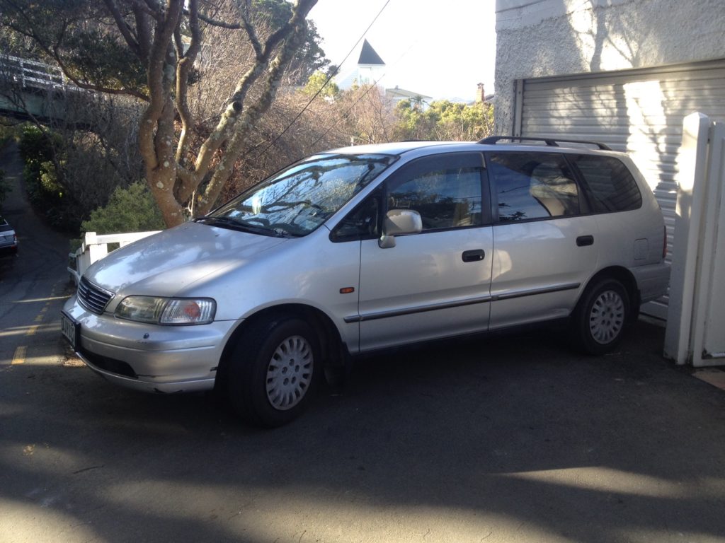 Mein neuer gebrauchter Honda Odyssey umgebaut als Campervan :)